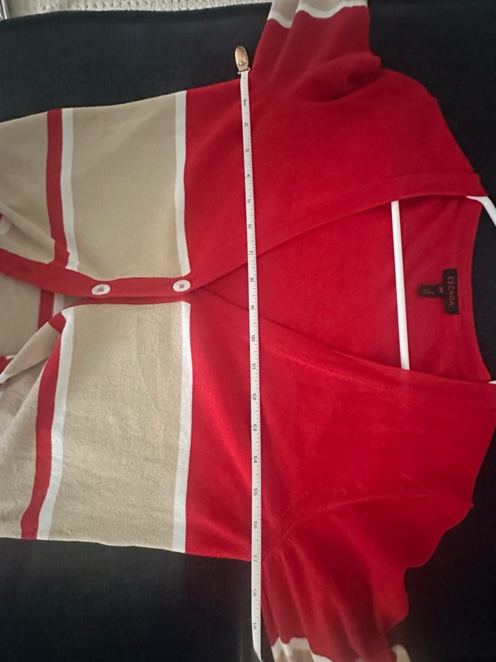 Escada Red Cream Cardigan Sweater - Picture 4 of 10